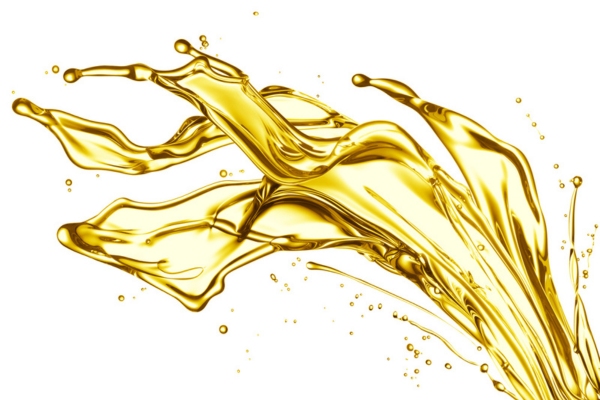 splash of gold liquid depicting different kinds of fuel oil additives