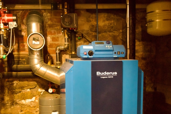oil boiler system for residential use